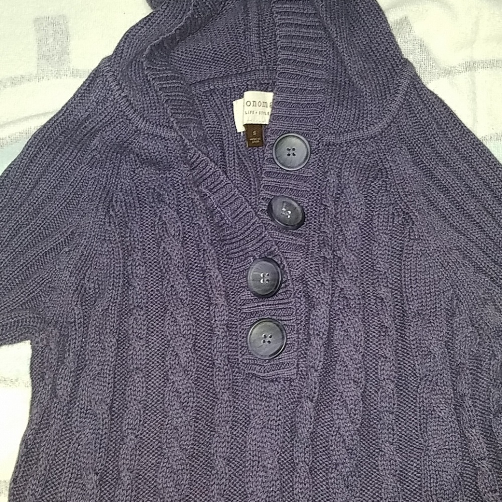 Sweater - Picture 2 of 3